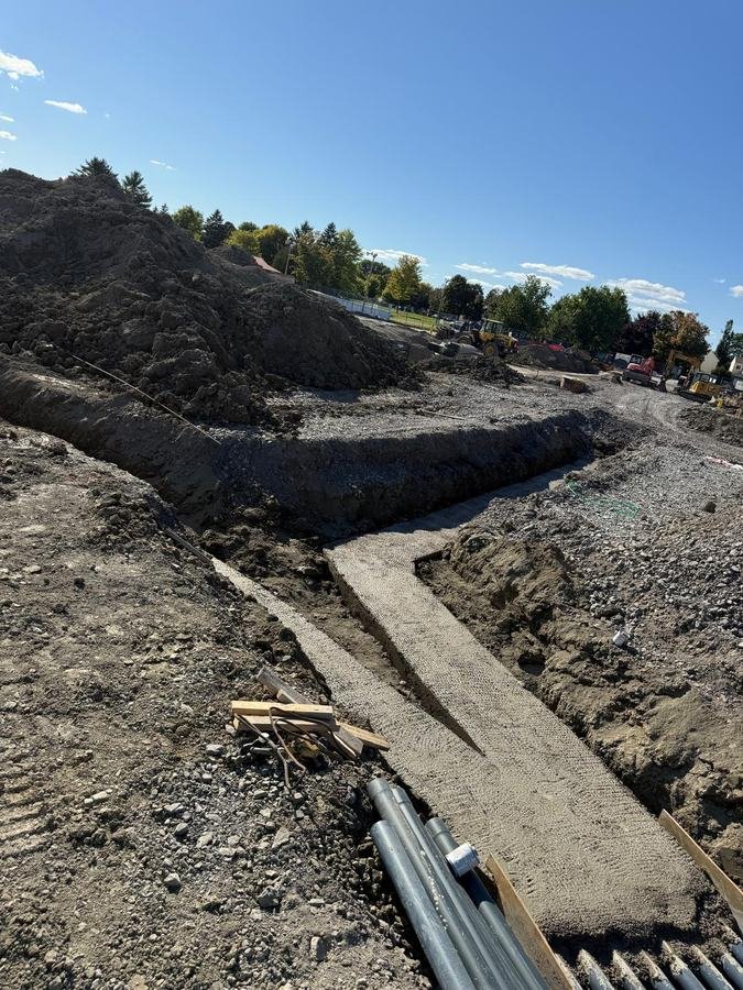 Semelle de fondation coulée dans une tranchée à Ottawa